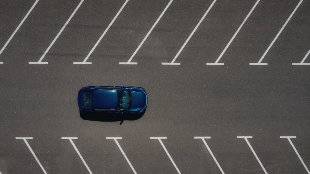 Czy miejsce parkowania wpływa na OC